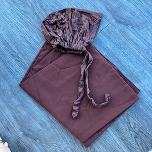 Easy to wear hijab set for women (burgundy)